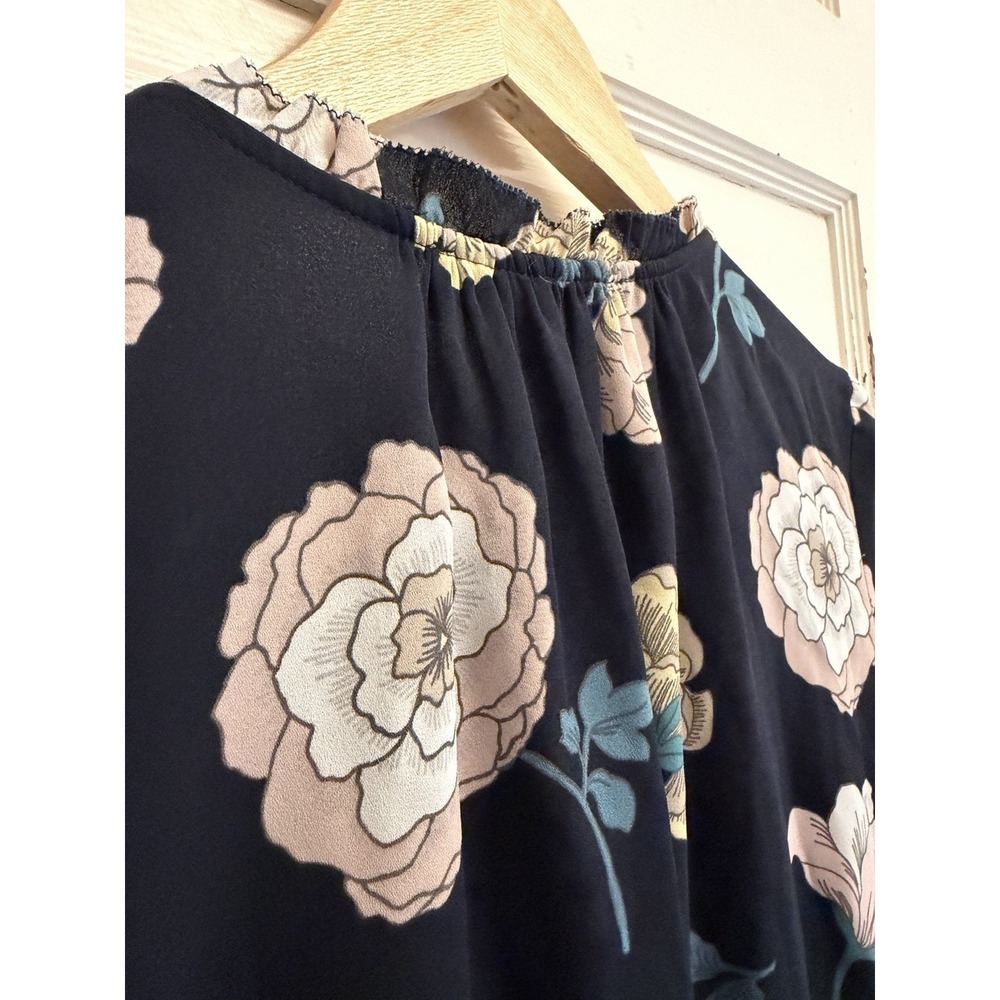 Loft Women's Navy Floral Fit & Flare Dress Ruffle Short Sleeves Size Small - Picture 7 of 7